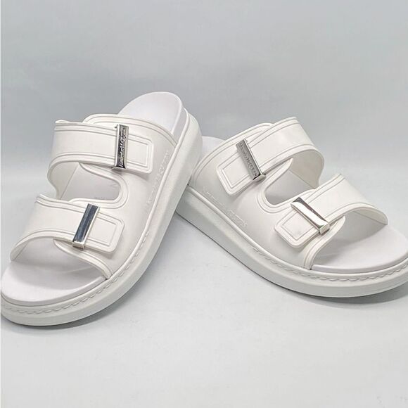 Alexander McQueen Two-Band Rubber Slides size 40 - Picture 10 of 16